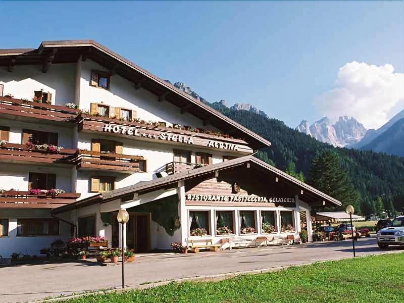 Hotel Stella Alpina Falcade Ngoại thất bức ảnh