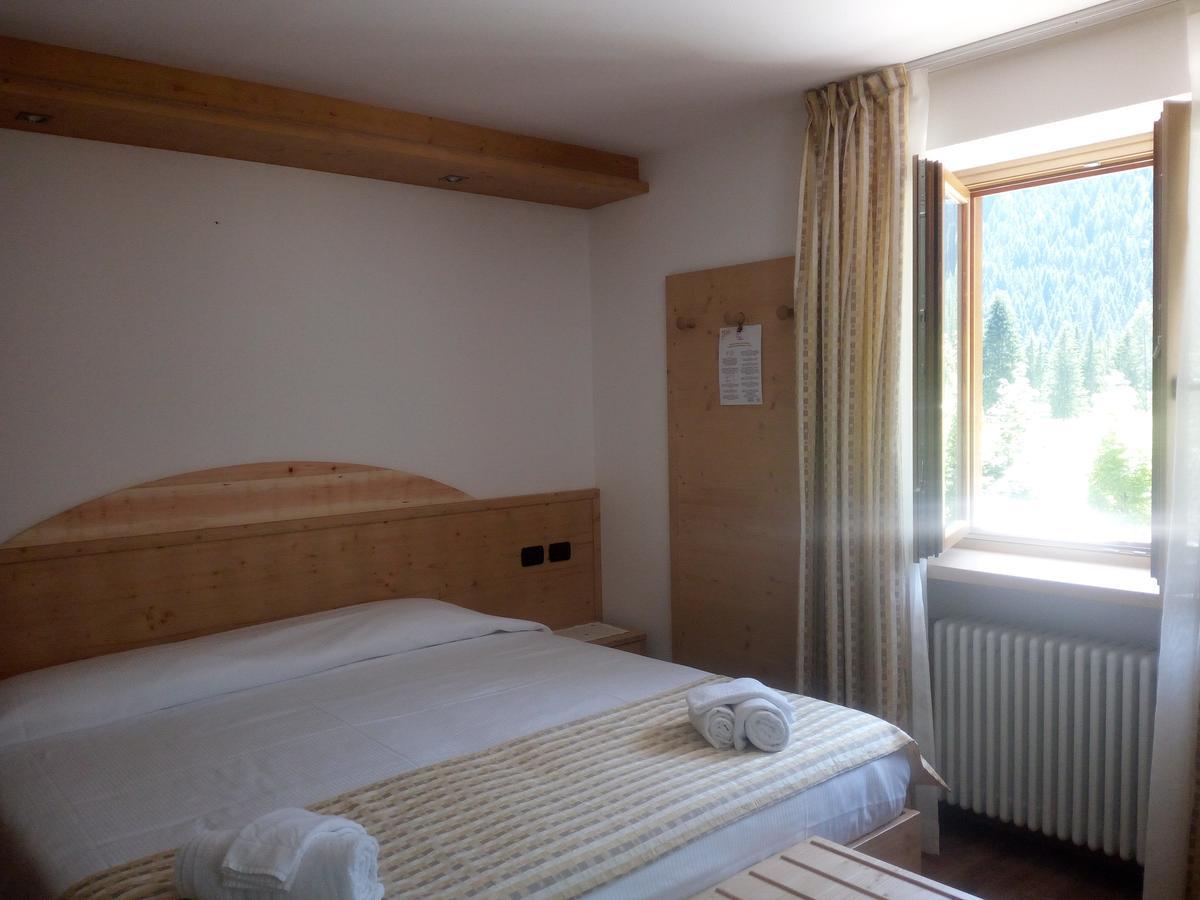 Hotel Stella Alpina Falcade Ngoại thất bức ảnh